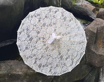 Lace Parasol with Wooden Handle – Wedding & Photoshoot Umbrella