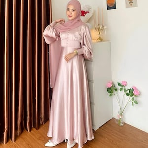 Muslim Graduation Dress - Etsy Sweden
