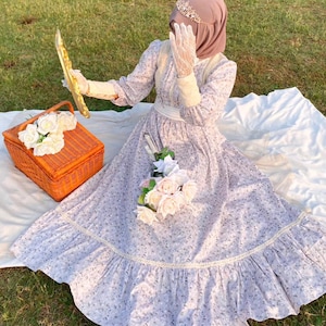 Yolana Princesscore Kleid Vintage Cottagecore Maxi Kleid in Floral Baumwolle Langarm Ästhetik für Frauen Märchen Kleid Kleid Custom Größe