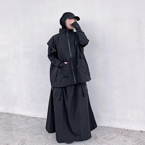 Chaleco con capucha y falda larga cargo de Modest Techwear, ropa deportiva urbana utilitaria