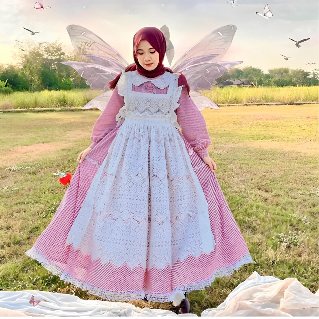 loose fitting dress V-neck dress with pleated sleeves and loose fit