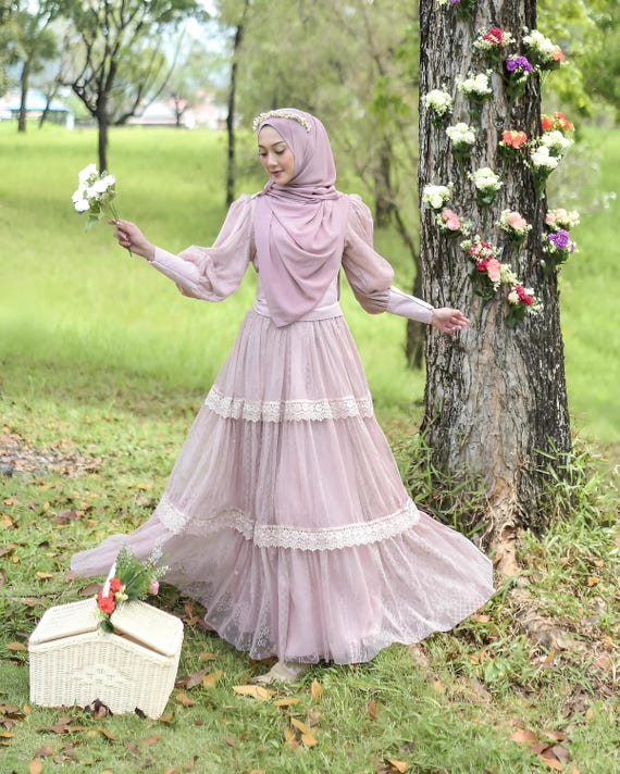 Brocade Abaya Dress With Hijab: Muslim Wedding Gown, Eid Ramadan Clothing -  Etsy UK
