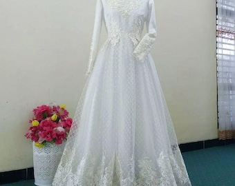 Modest Lace Wedding Dress with Veil Set