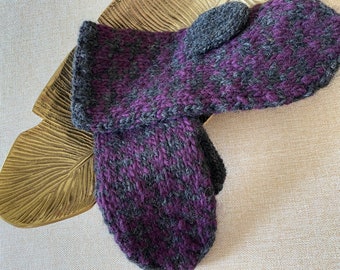 Knit Mittens, handknit mitts  -  Purple & black