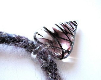 Knit Heart Necklace