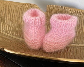 Knit Baby Booties - soft pink Angora