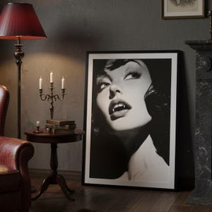 Vampire Woman Wall Art Print: Gothic Horror Portrait Printed On A High Quality Matte Finish Poster (UNFRAMED or DIGITAL DOWNLOAD) imagem 4