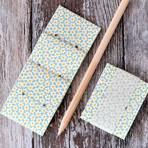 Mini sobres con estampado de lunares verdes y dorados, con tarjetas y sellos, tamaño mini almohada: juego de 6
