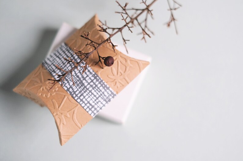 Embossed Floral Kraft Pillow Gift Wrap Favor Box Supply Set of 10