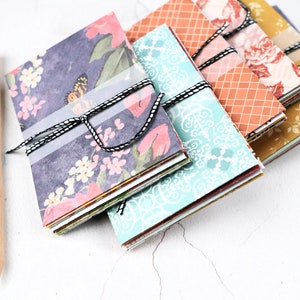 Buste fatte a mano con stampe ecologiche casuali a colori misti per lettere di amici di penna, scrapbooking e lavori artigianali di journaling
