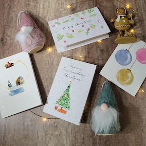 Biglietto di Natale con design dipinto a mano A6 / Biglietto di auguri acquerellato / Natale illustrato / Confezione di biglietti di Natale / Palline / Agrifoglio / Slitta di Babbo Natale