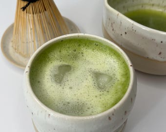 Handgemachtes Matchabowl-Set „Hygge“ | Matchabowl & Matchabesenhalter, Keramik, Einzelstück