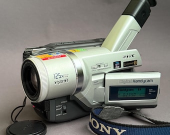 Sony Handycam CCD-TR411E Camcorder VIDEO-8 XR Video HI8 Analogue