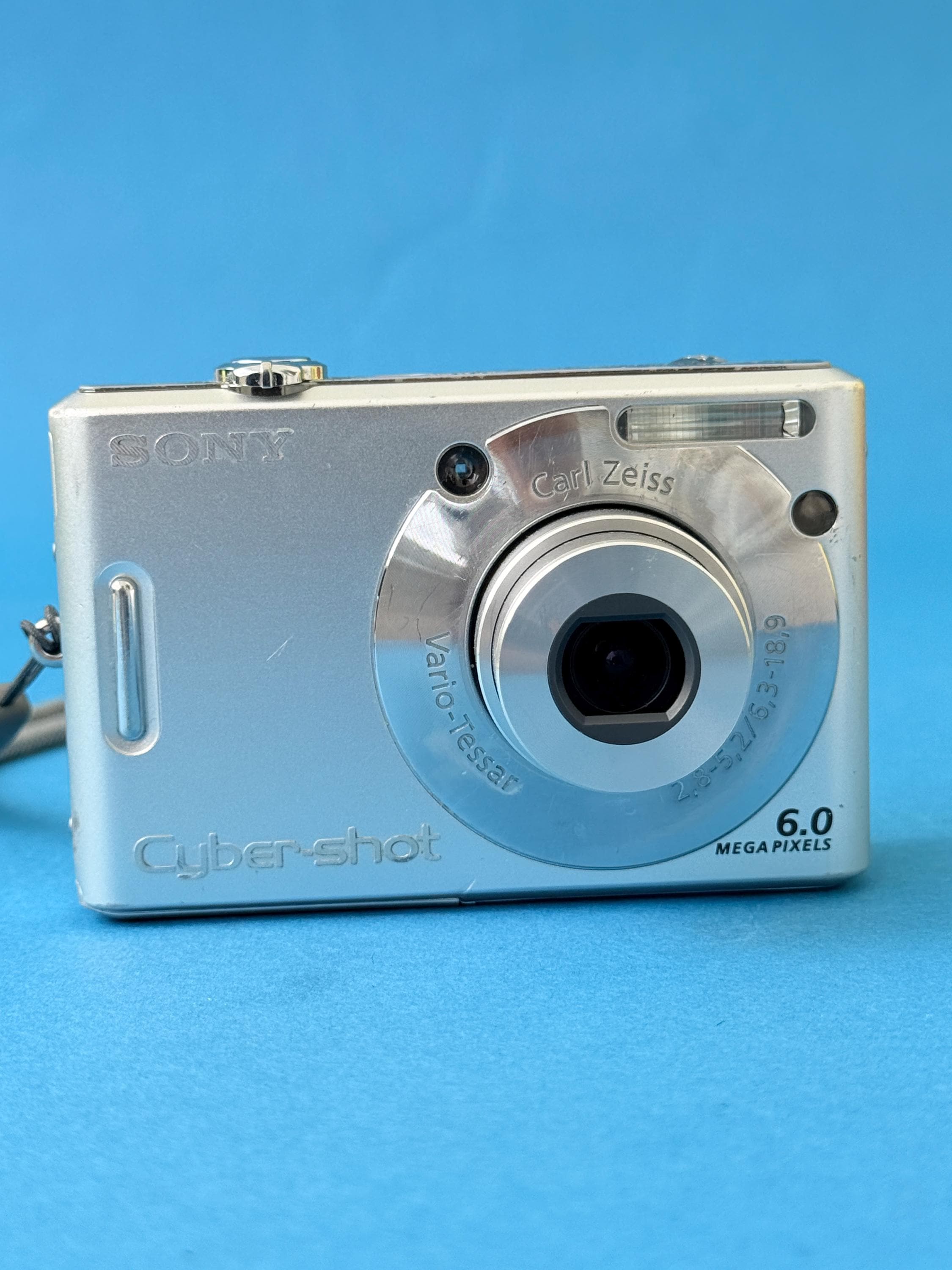 Sony Cyber-shot DSC-W30 6MP Digital Camera | Compact Point and