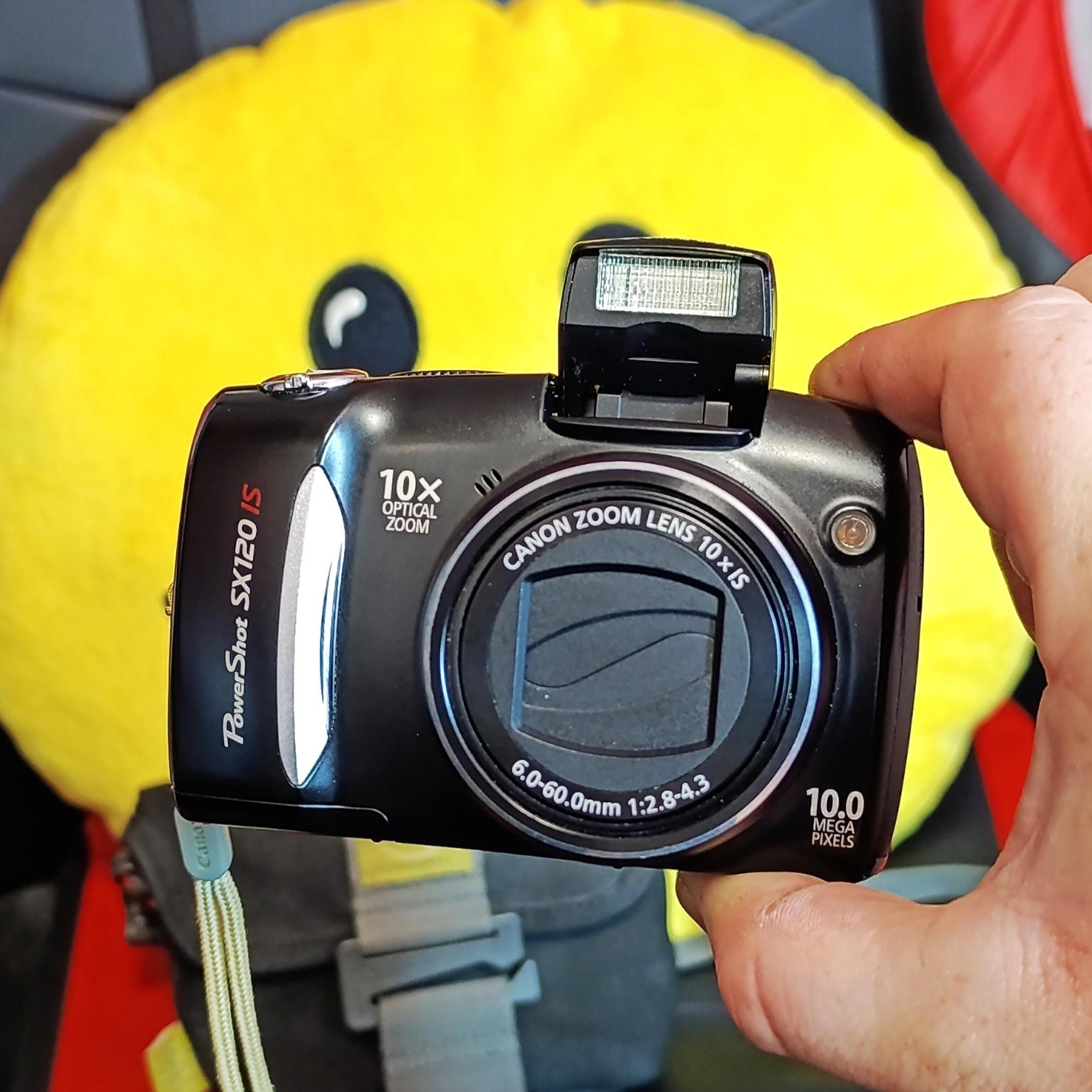 Canon Powershot SX120 IS Compact Digital Camera 10 MP Sd 4 Gb