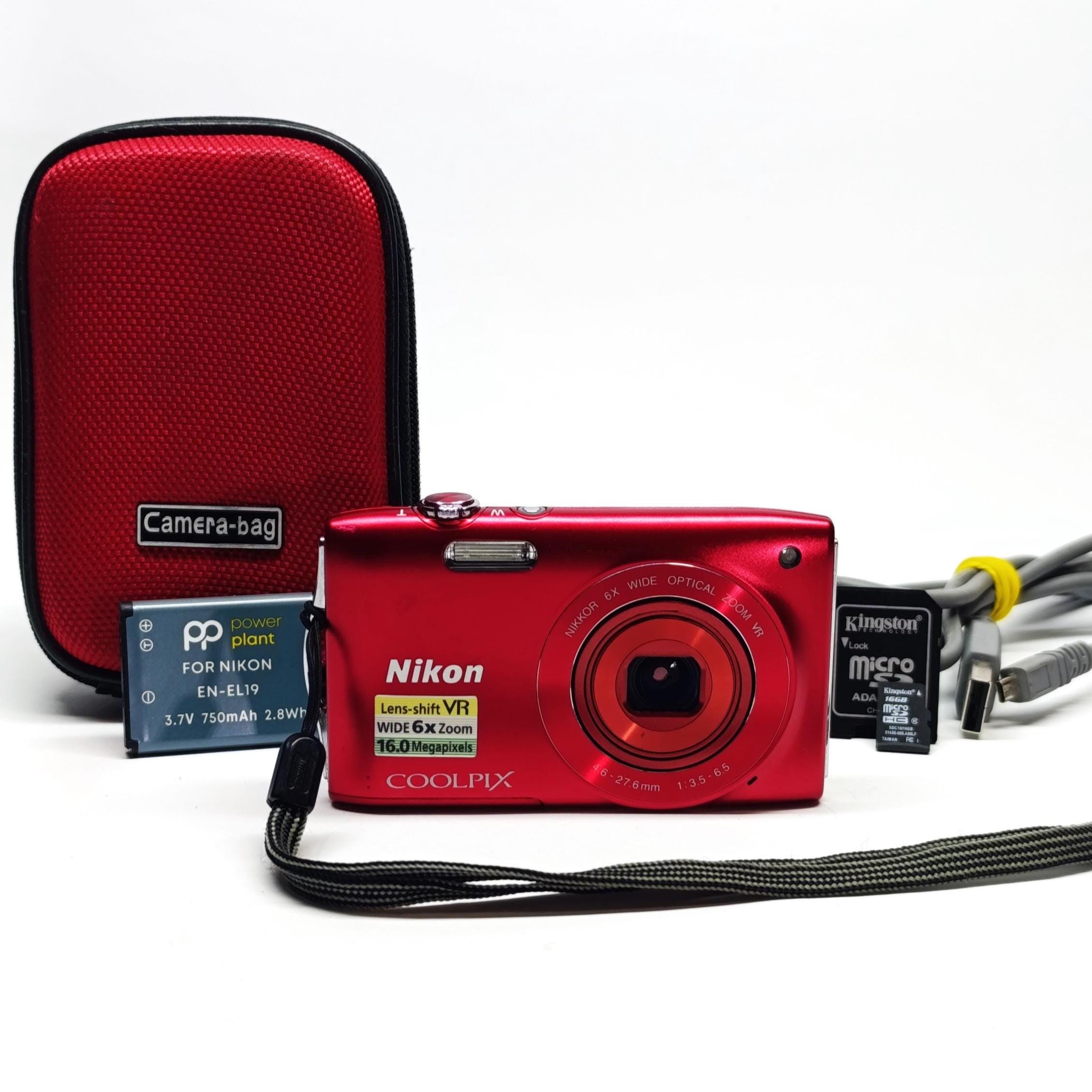 Appareil Photo Compact Nikon Coolpix S3300 16MP Rouge - 6x Zoom Optique - Avec Carte SD Et Boîte