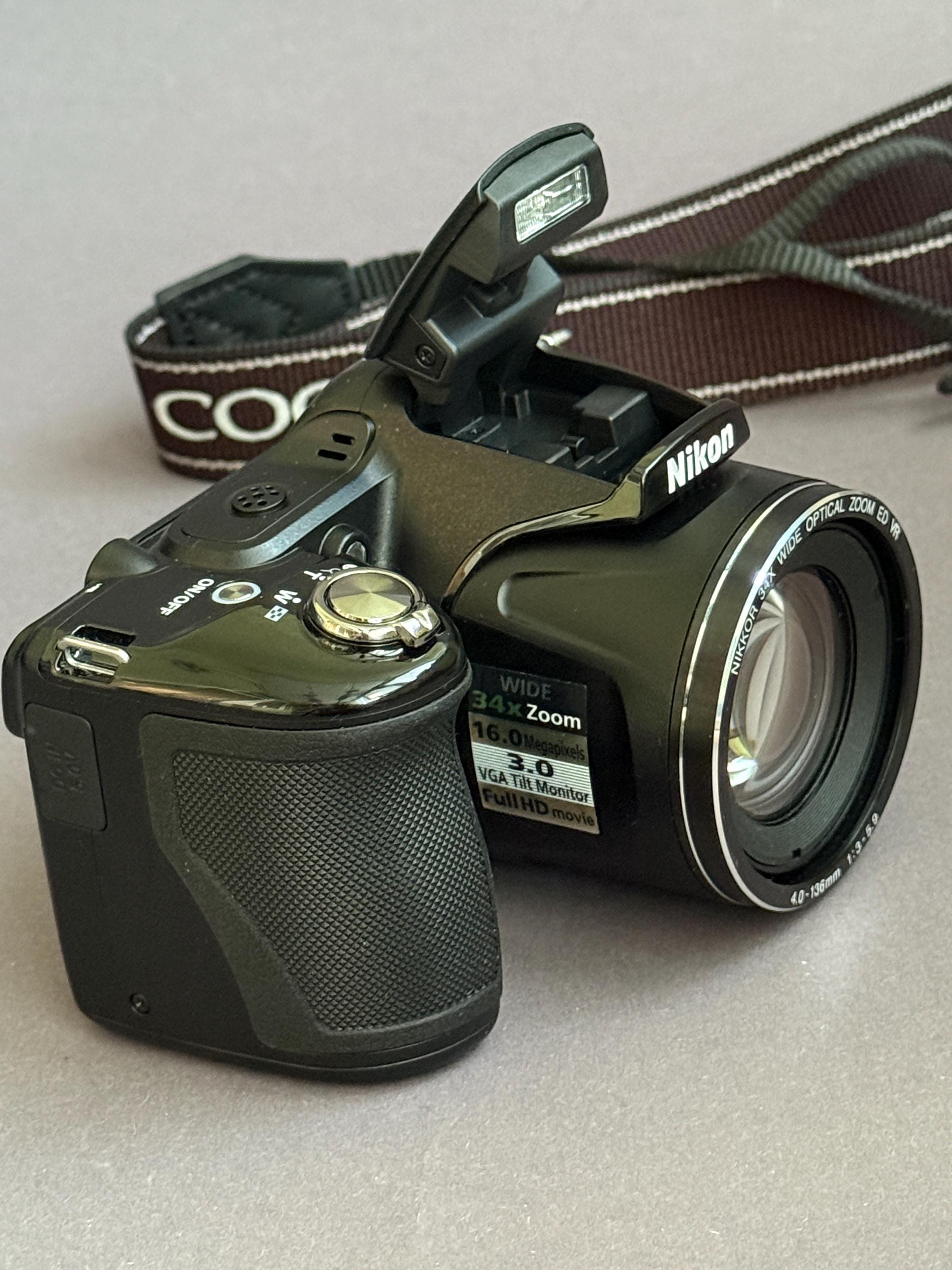 Nikon Coolpix L830 16 MP Black / Digital Camera With a Flip
