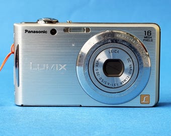 Cámara digital Panasonic Lumix FH5 de 16 MP, cámara digital vintage Y2K, cámara compacta.
