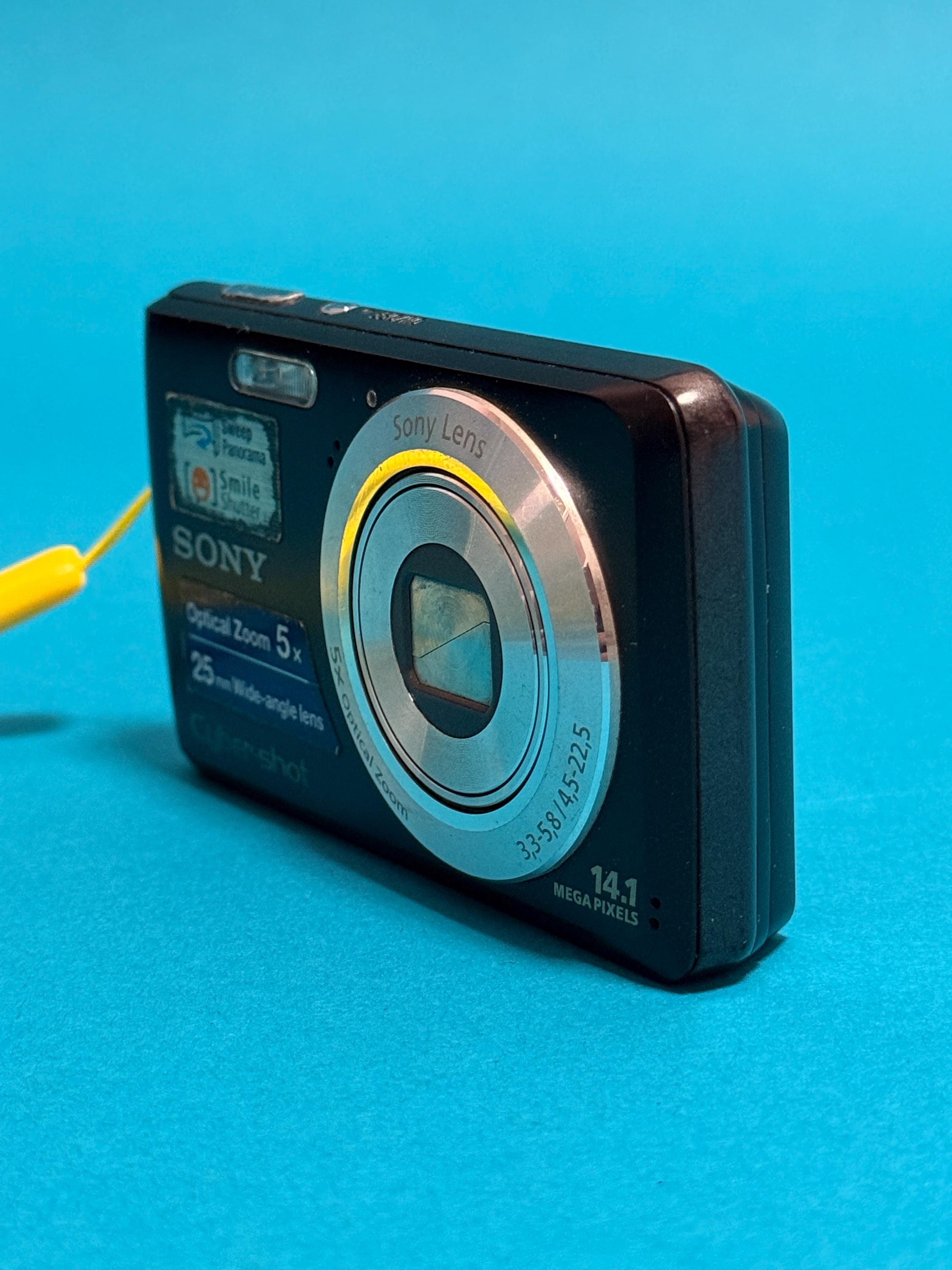ソニー サイバーショット DSC-W520 ブラック 14.1メガピクセル 