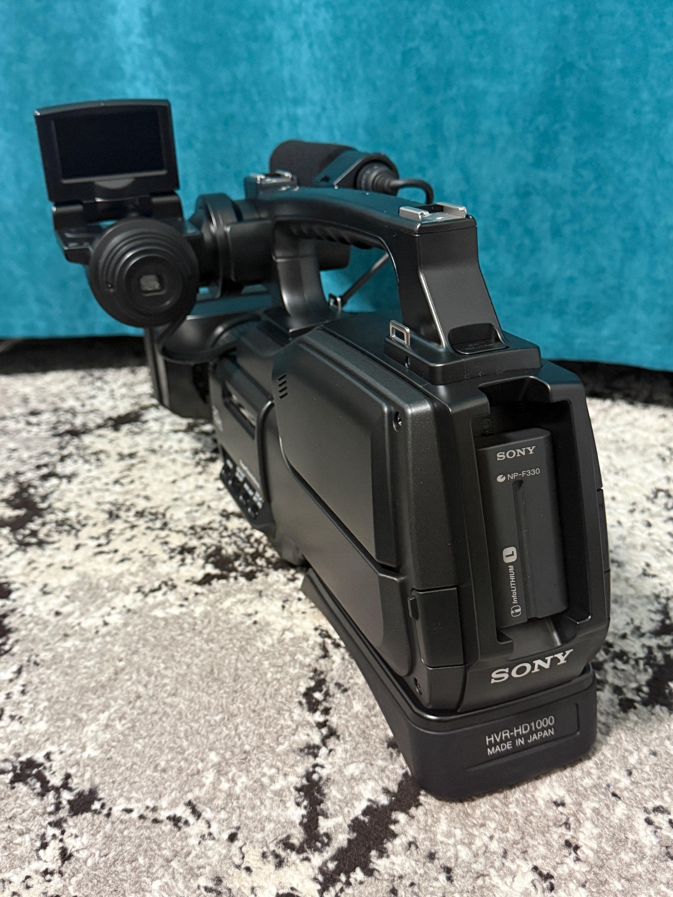 Sony HVR-HD1000E HDV Camcorder | Professional 1080i Video Camera