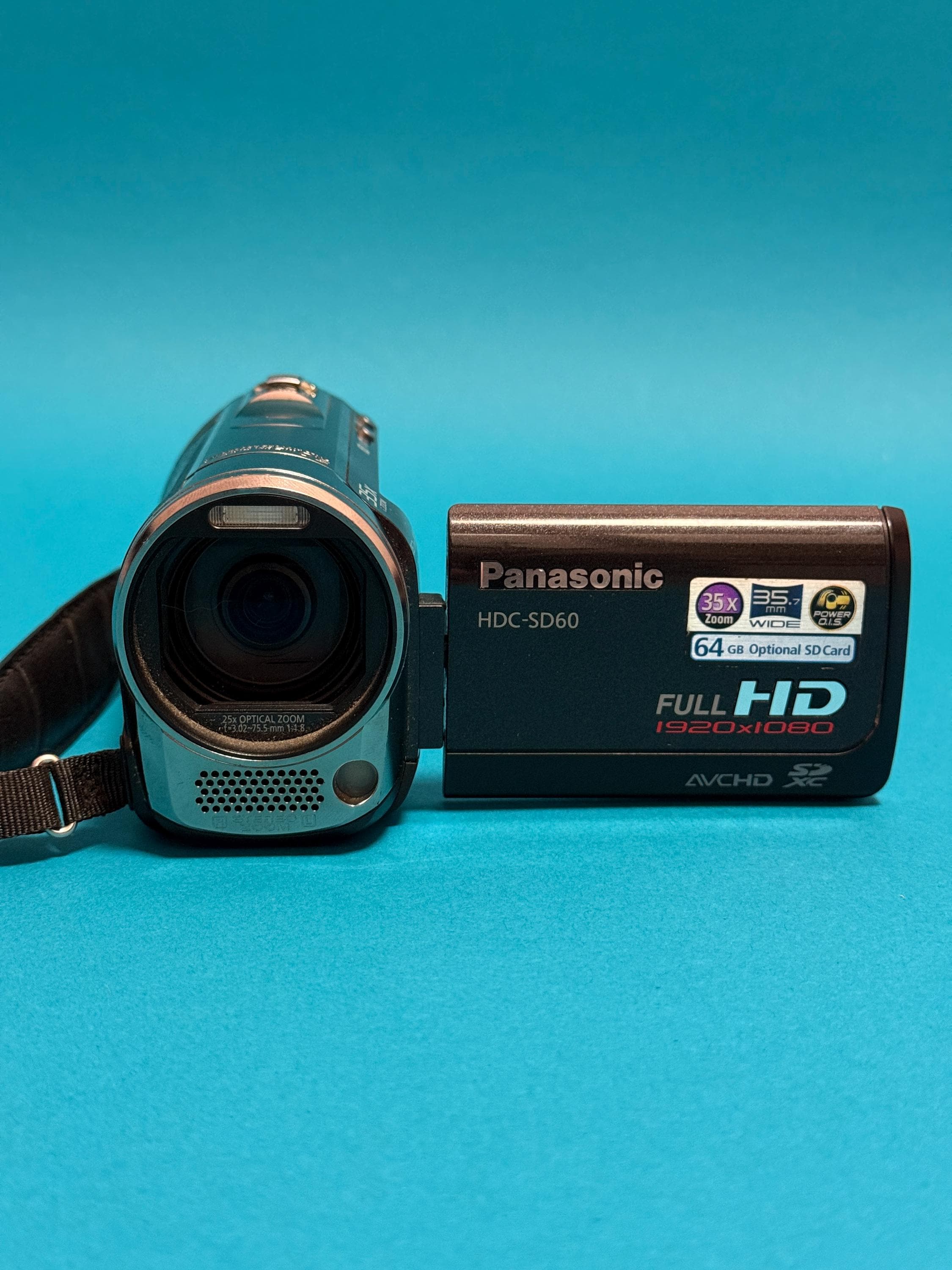 Panasonic Hdc-sd60:high Definition Video Camera HDMI - W/charger