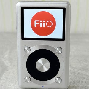 FiiO X1 Portable Hi-Res Music Player / Digital Audio Player DAP MicroSD Silver Tested image 1