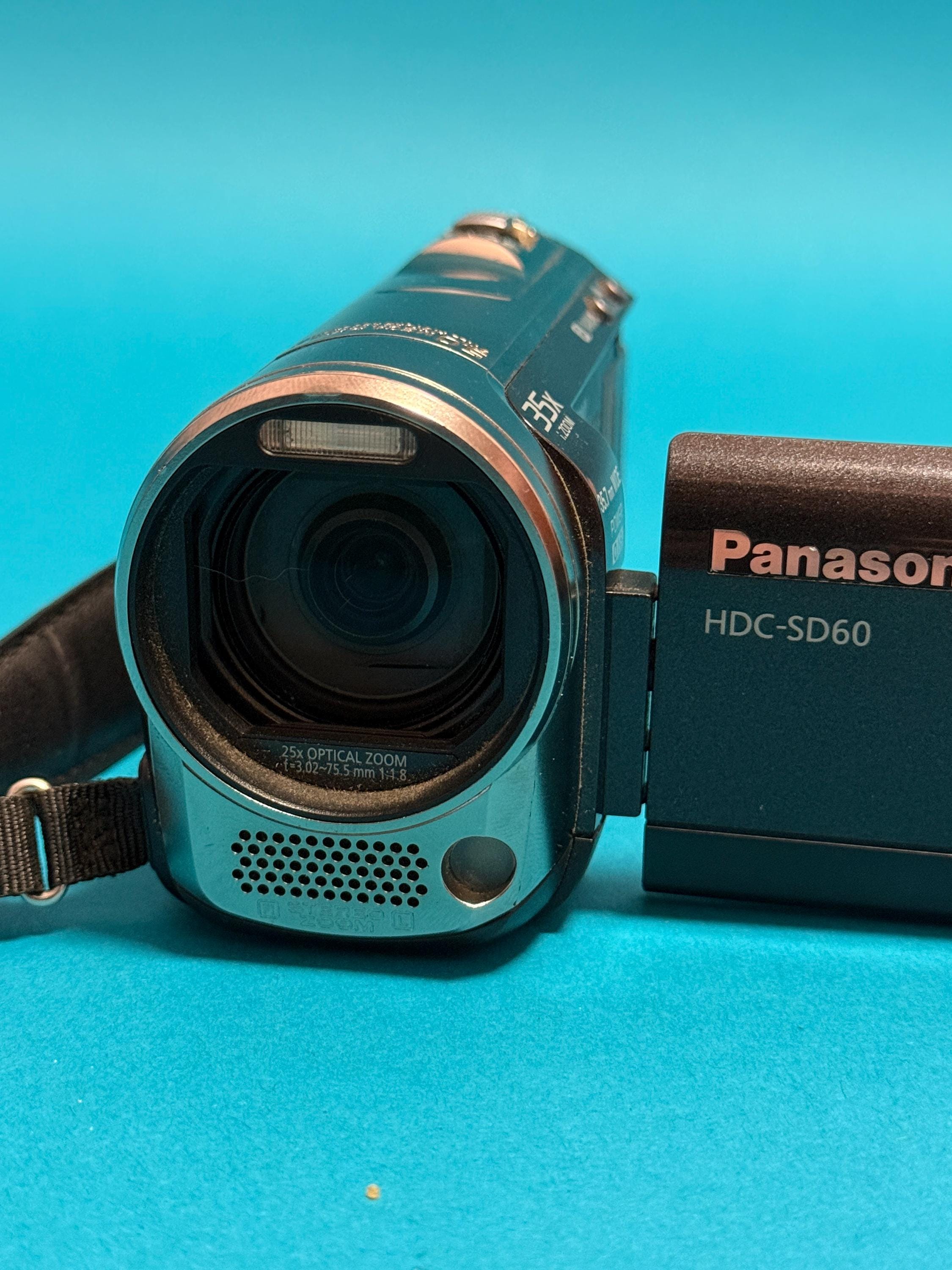 Panasonic HDC-SD60 ビデオカメラ 本体 Panasonic HDC-SD60 review: Panasonic HDC-SD60 - CNET