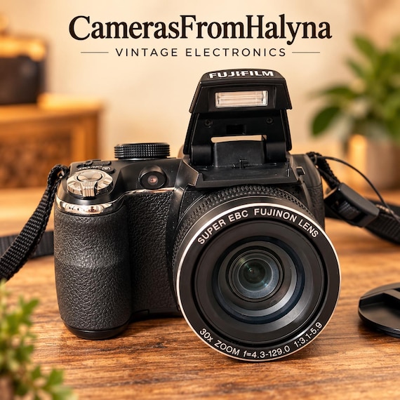 Fujifilm Finepix S4500 14MP / Bridge Camera 30x Zoom / Retro