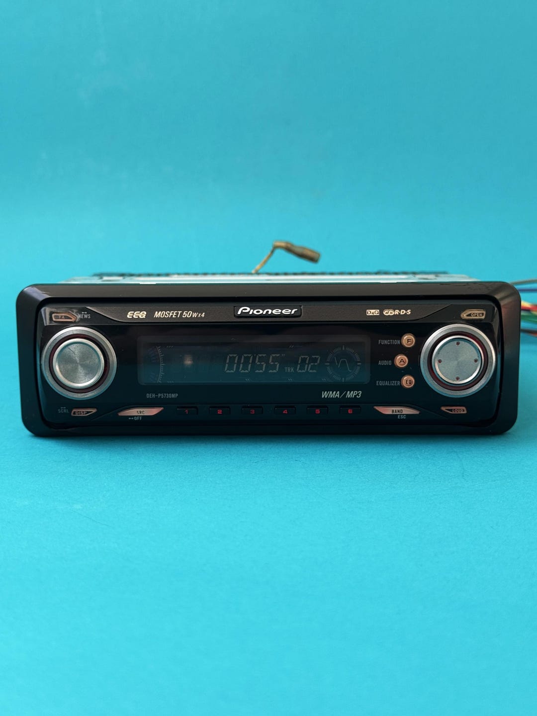 パイオニア DEH-P5730MP ヴィンテージカーステレオ CD MP3プレーヤー