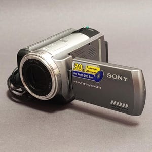 il_300x300.7066675945_qn8z.jpg