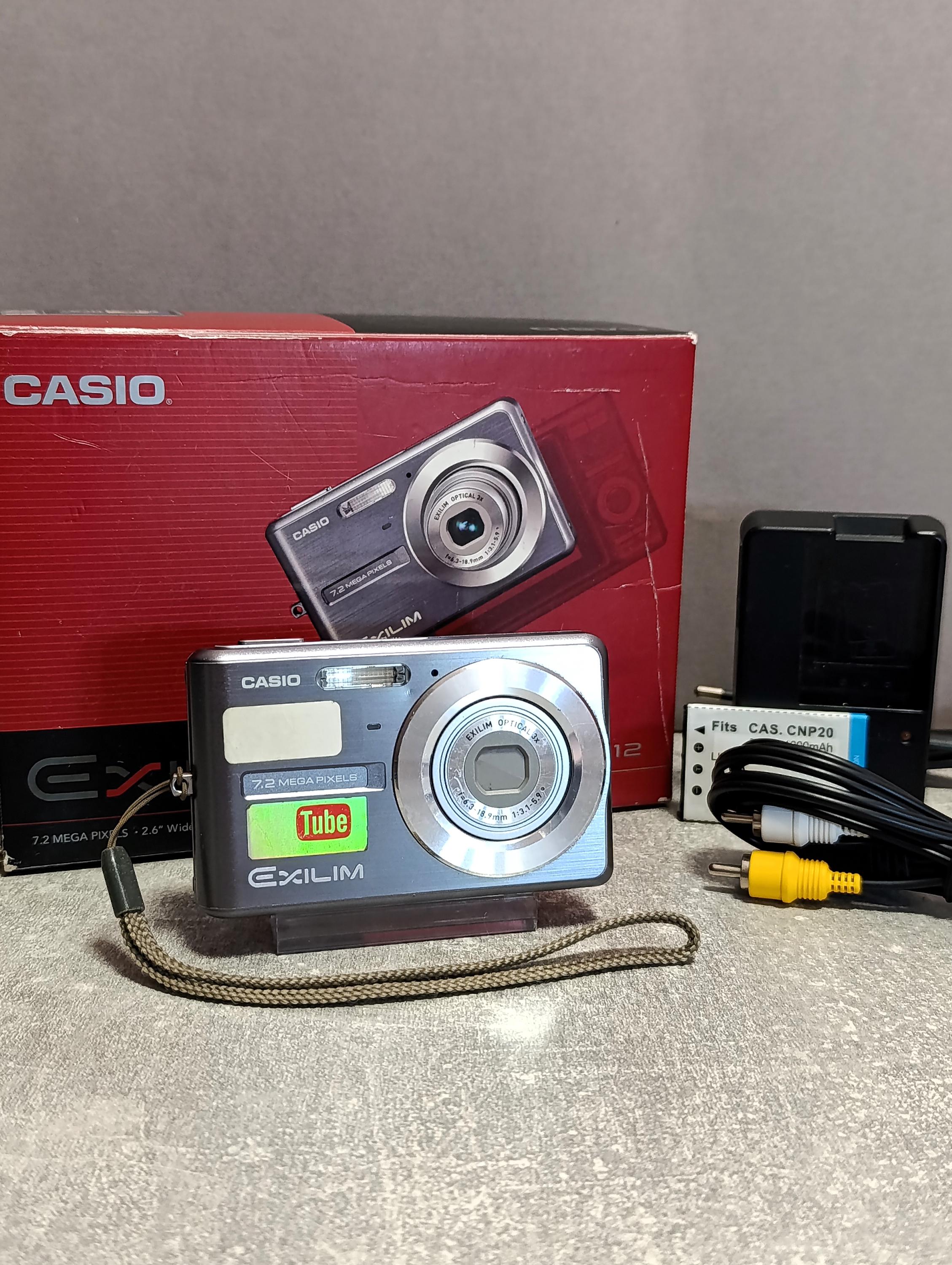 Casio Exilim EX-Z12: 7.2 MP Silver Compact Digital Camera - Etsy