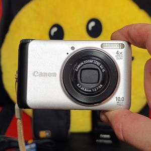Canon PowerShot A3000 IS 10.0MP Compact Digital Camera Silver - Tested OK