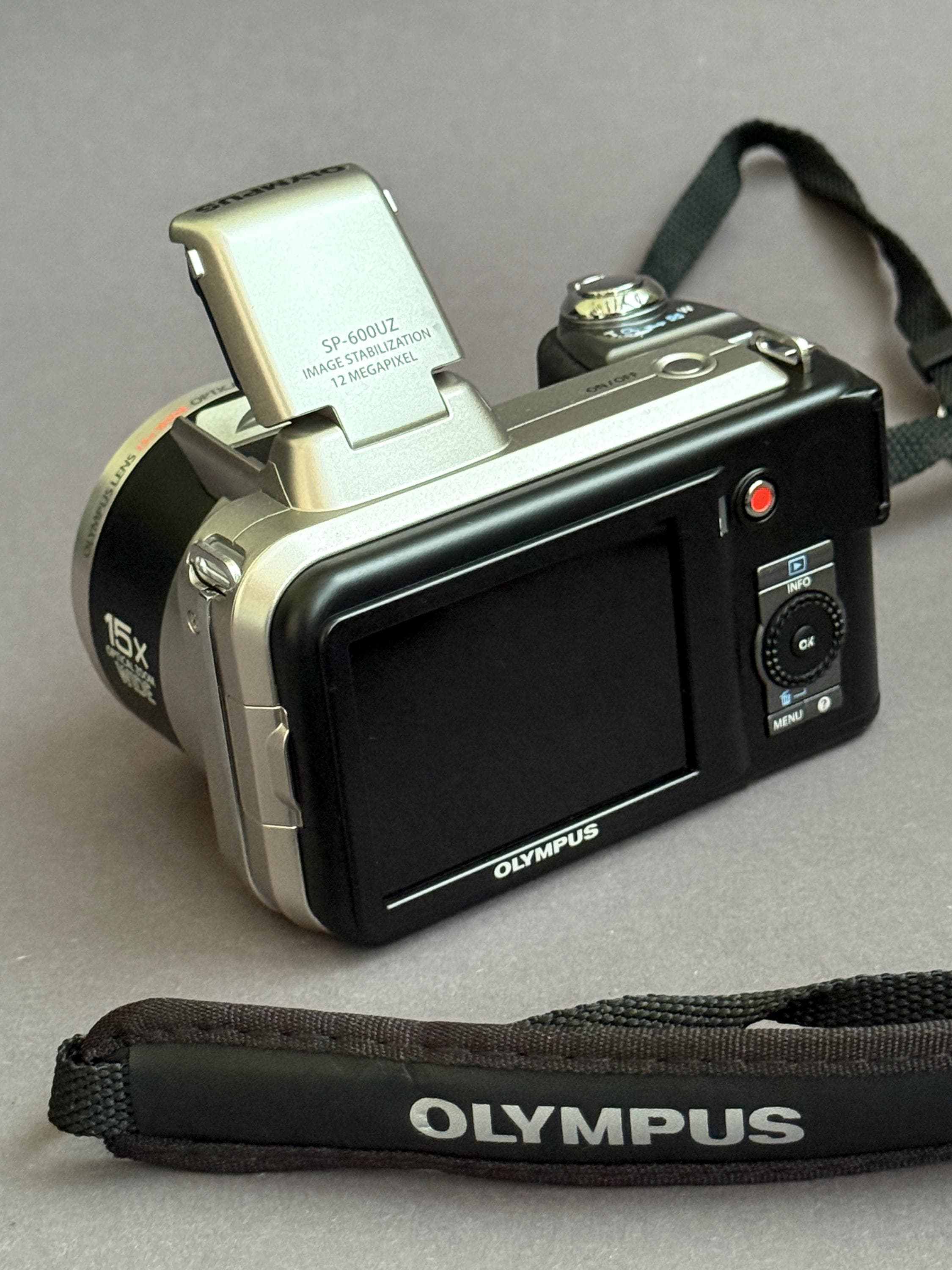 Olympus SP-600UZ: 12.0MP Digital Camera Silver (never Used) - Etsy