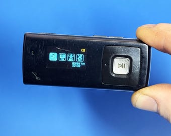 Transcend MP650 MP3 Player 4GB | Portable Digital Music Player