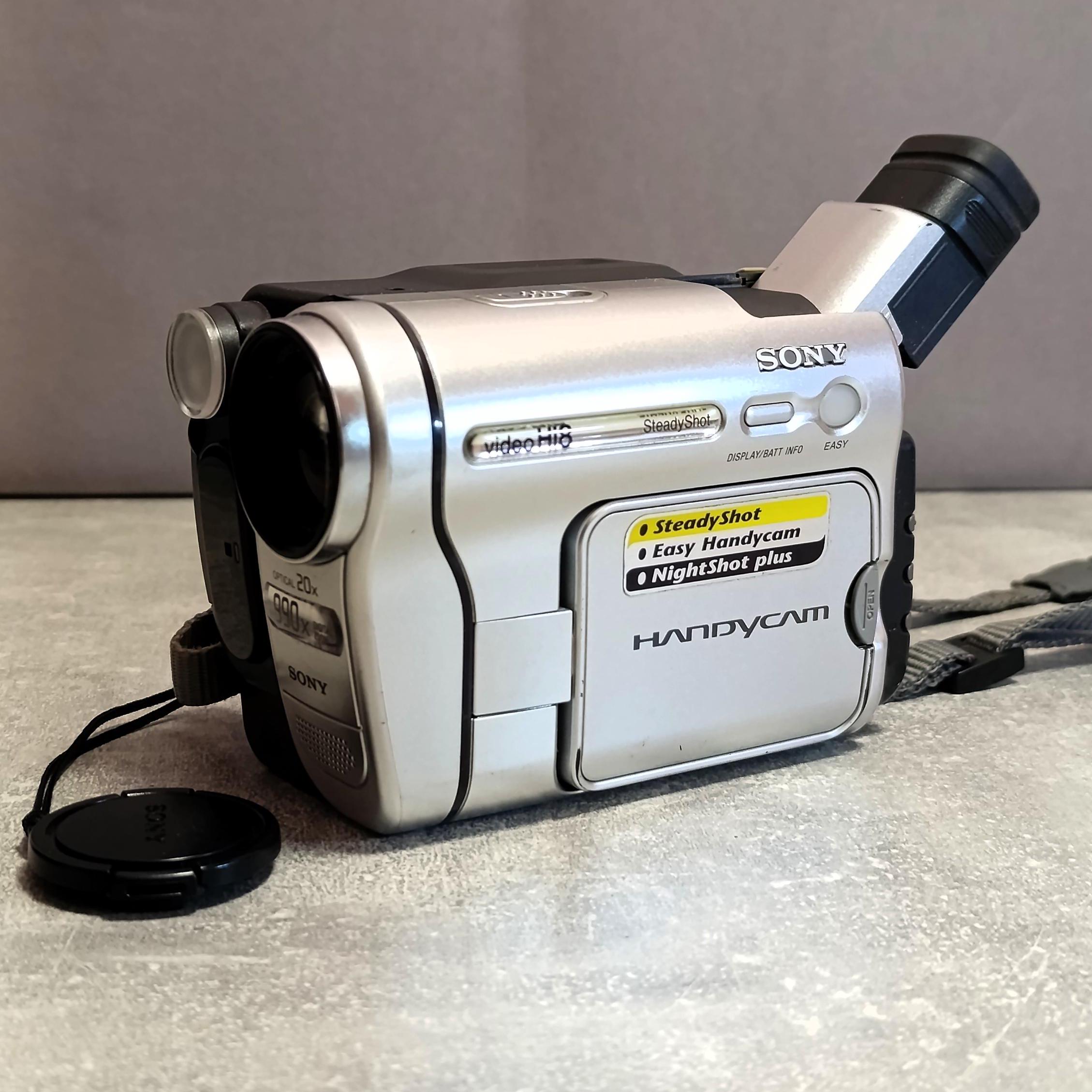 Sony PAL CCD-TRV438E PAL HI8 8mm Video8 Camcorder - for Parts or