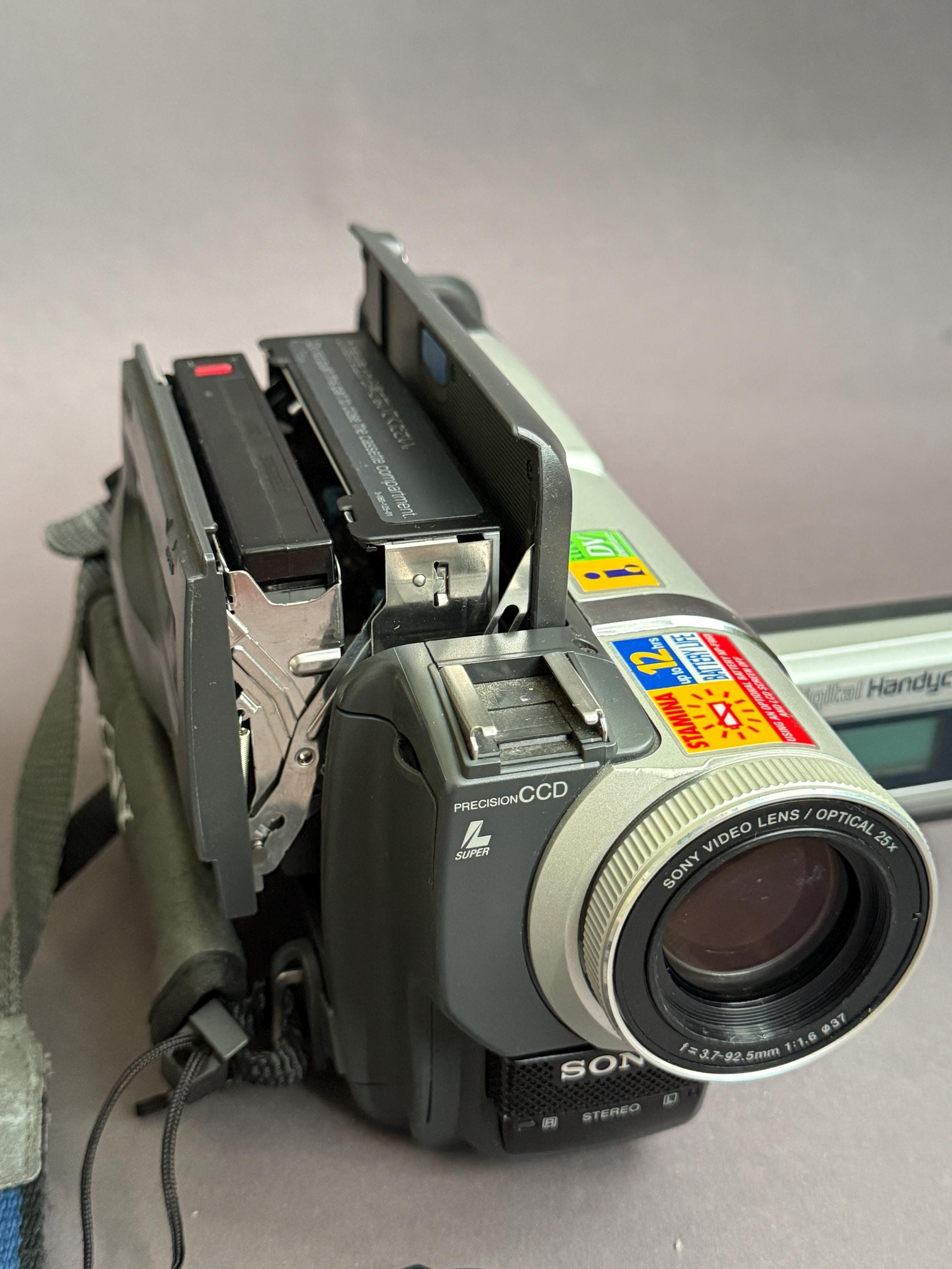 Vintage Sony Handycam DCR-TRV125E: PAL Camcorder Digital Hi8 Video
