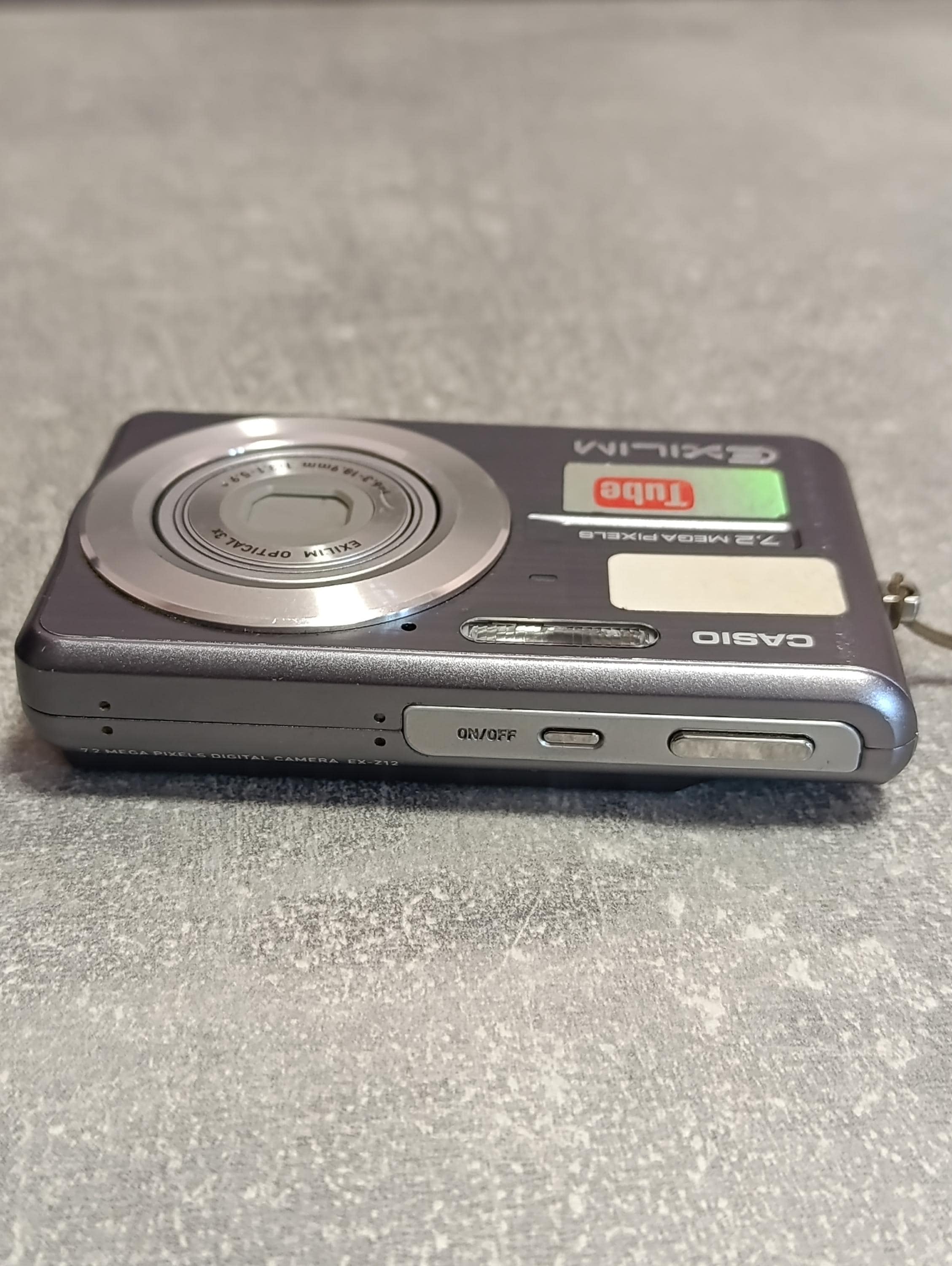 Casio Exilim EX-Z12: 7.2 MP Silver Compact Digital Camera - Etsy