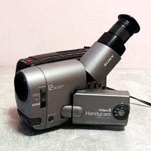 Sony CCD-TRV11E PAL 8mm Video Camera Recorder - Completely Ready
