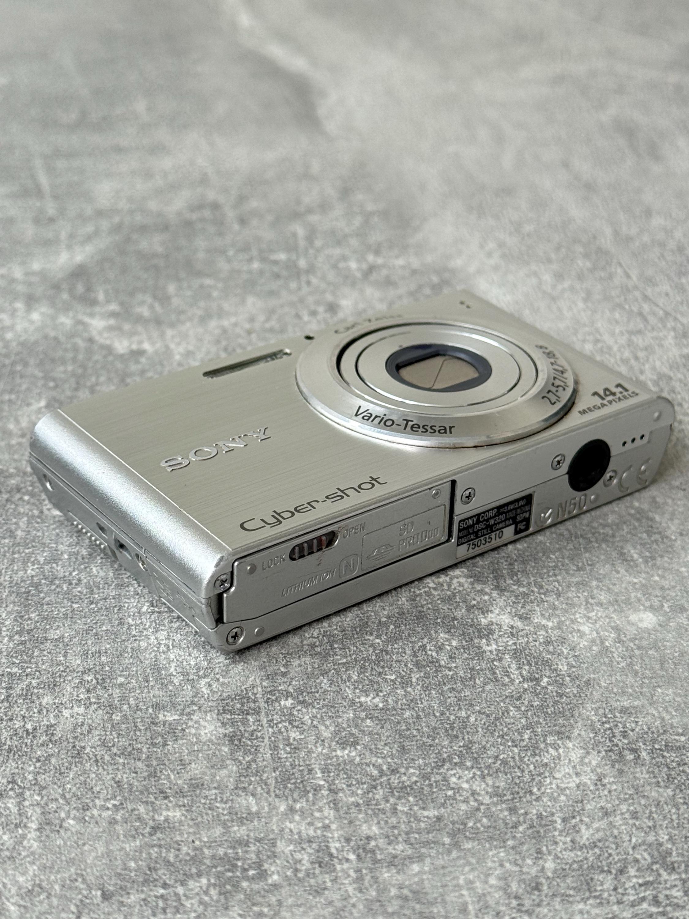 Sony Cyber-shot Dsc-w320 - FOR PARTS or REPAIR - Etsy Canada