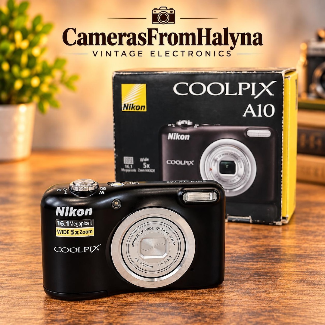 Nikon COOLPIX A10 16MP / Point & Shoot Digital Camera | Vintage