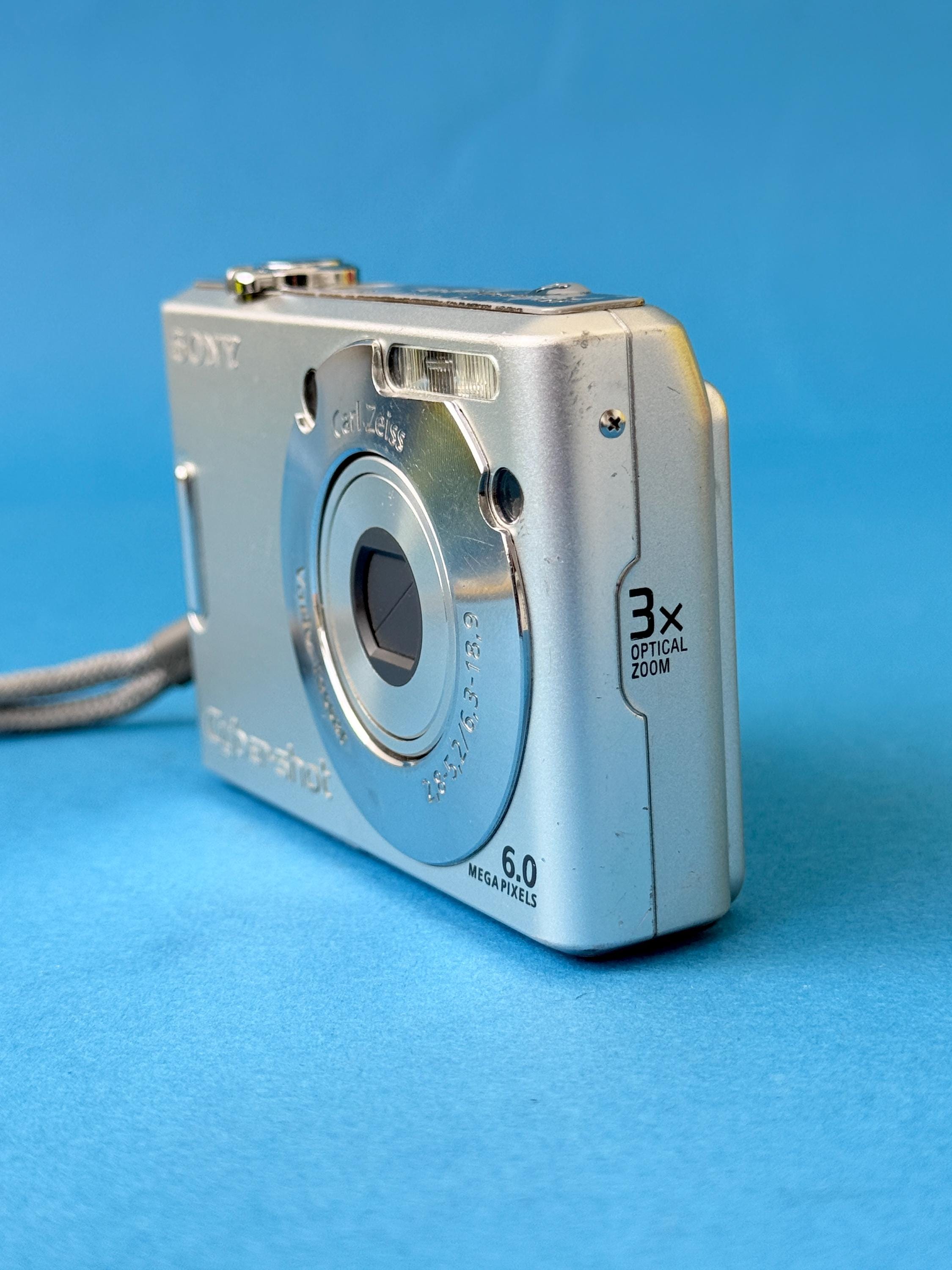 Sony Cyber-shot DSC-W30 6MP Digital Camera | Compact Point and