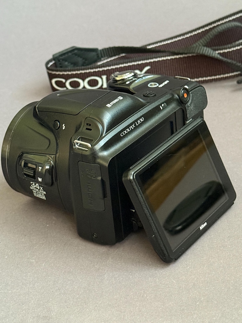 Nikon Coolpix L830 - Thumbnail 3