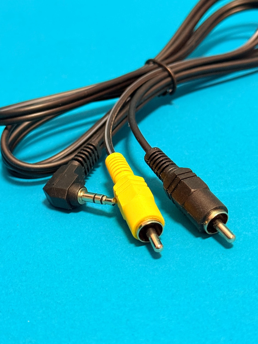 AV Mini Jack RCA Cable Yellow and Black - Etsy UK