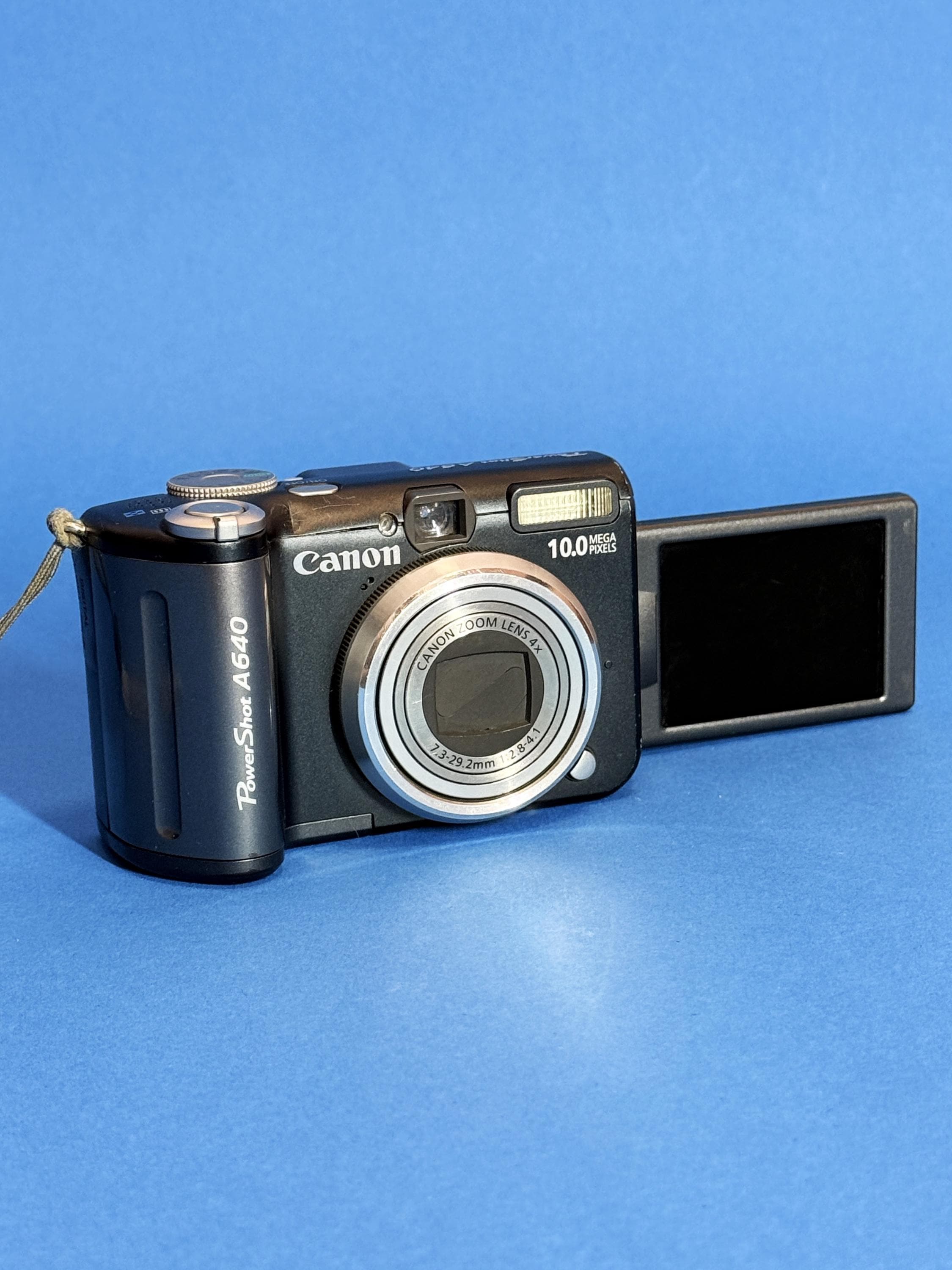 Canon Powershot A640 Digital Camera 10.1MP / Flip-out Display