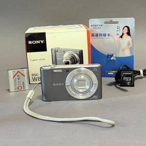 Sony CyberShot DSC-W810 20.1MP Digital Camera Silver SD 32GB-Fully ready to work
