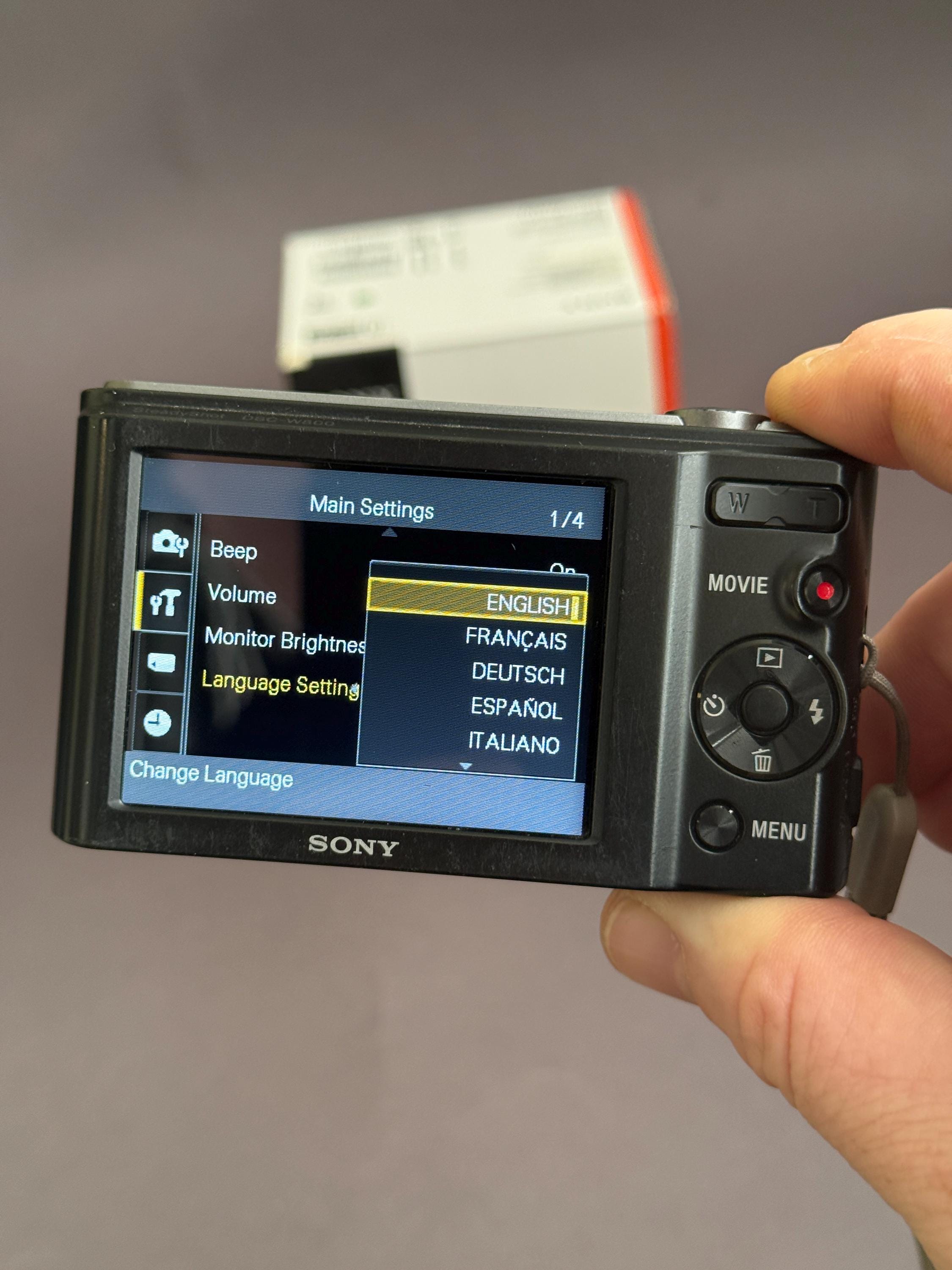 Sony Cyber-shot DSC-W810: 20.1MP Black Compact Digital Camera