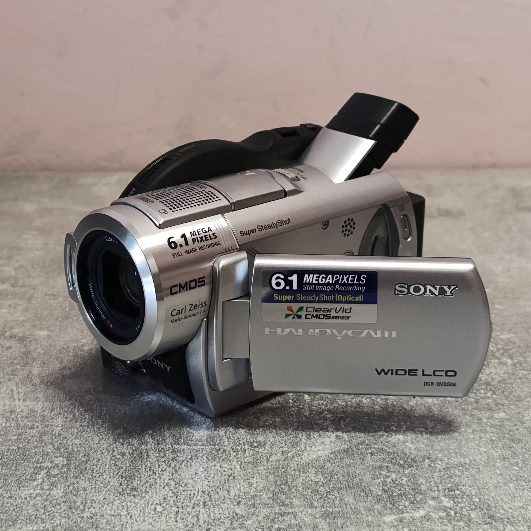 Sony Handycam DCR-DVD508E Digital Video Camera Recorder Mini DVD