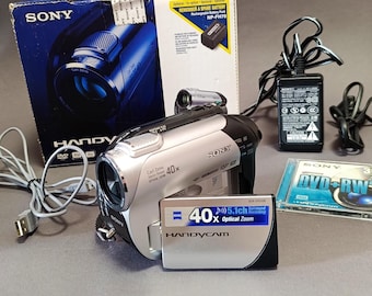 SONY DCR-IP220 ハンディカム メモリースティック付き @3602 ソニー SONY DCR-IP220 MICROMV ハンディカム