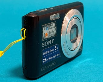 Sony Cyber-shot DSC-W520 Black 14.1MP Digital Camera - Y2K (SD 32