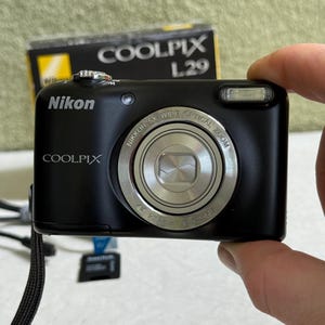 Nikon Coolpix L29 Compact Digital Camera 16.1MP Black SD 32 GB - Tested & Boxed